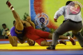 Pegulat legendaris Hulk Hogan meninggal dunia di usia 71 tahun