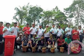 CCAI Tanam Pohon Bersama Masyarakat Desa Sulangai-Badung