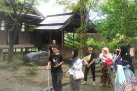 Taman Nusa Tawarkan Petualangan "Mahakarya" Budaya Nusantara (Family Gathering Antara Biro Bali) (Video)