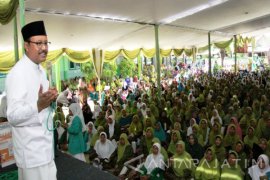 Gus Ipul Komitmen Berdayakan Perekonomian Perempuan Jatim