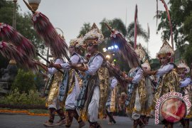 Dishub Denpasar sterilkan kawasan Denfest 2017