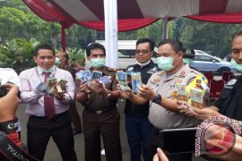 Kejari Depok Musnahkan Barang Bukti (Video)