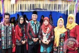 PNS Diminta Memakai Saserangan Khas  HSS