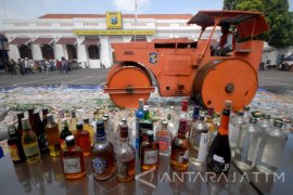 Polrestabes Surabaya Ungkap 1.076 Kasus Narkoba Setahun