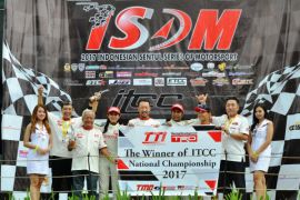 Dua pebalap Toyota Indonesia terjun di Fuji Speedway