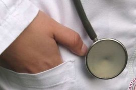 Empat Dokter Spesialis Terjun Langsung Datangi Warga Pinggiran Meranti