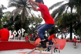 Pemprov Riau Imbau Masyarakat Untuk Bersama Menjaga Arena Bermain RTH