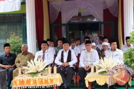 Bupati HSS Hadiri Peringatan HAB Kemenag