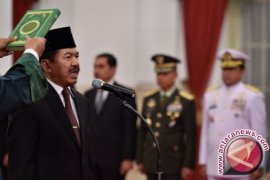 Komentar kepala BSSN soal media sosial