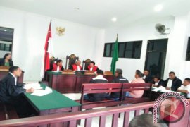 Tiga terdakwa pembeli cinnabar dituntut bervariasi