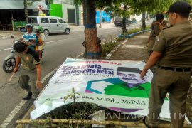 Panwaslu Bojonegoro Imbau Parpol Tidak Pasang Atribut Langgar Ketertiban Umum