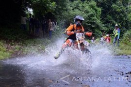 Sebanyak 1.593 Ofroader Berlaga di Marinir Trail Adventure