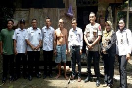 Pemkab Barut survei 50 lokasi bedah rumah di 6 kecamatan