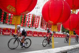 Pebalap Swiss juarai etape perdana Tour de Indonesia