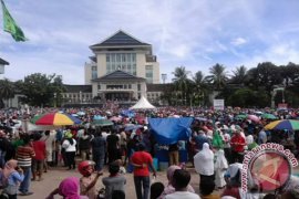 Fildan, Mulan Jameela goyang pendukung "BAILEO"