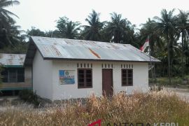 Sekolah Pulau Berhala tak miliki gedung