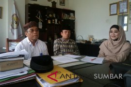 LKAAM Sumbar tolak paten merk produk budaya oleh pribadi