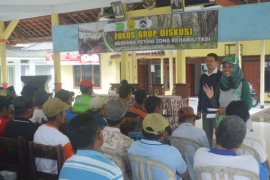 Program Mitigasi Berbasis Lahan di TNMB Dievaluasi