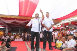 Puluhan ribu pendukung "Eramas" padati Lapangan Merdeka