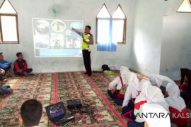 Polres HSS Ajak Pelajar Tertib Berlalu Lintas