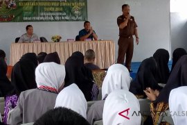 Kejari HSS Gelar Jaksa Masuk Sekolah