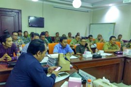 40 PKL Korban Penggusuran Simomulyo Surabaya Datangi DPRD Surabaya