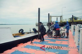 Pemkab Bogor Gelontorkan Rp2 3 Miliar Untuk Tmmd Di Klapanunggal Antara News<script async src=