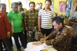 Pemkab Gorontalo Akan Merenovasi "Shopping Center Limboto"