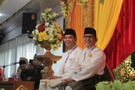 Resmi Daftar Pilgubri, Firdaus Sesumbar Sudah Siapkan Amunisi Rahasia