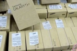 TNI AL Dumai Gagalkan Upaya Penyelundupan Ratusan Unit Android