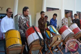 HPN momen mengenal karya dan perupa sumbar kaliber nasional 