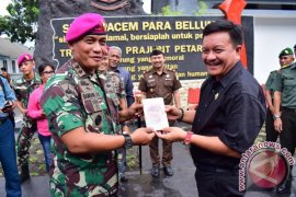 Mantiri Terima Kunjungan Komandan Korps Marinir Yonmarhanlan VIII