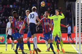 Kane pastikan kemenangan Spur di markas Palace