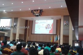Ratusan mahasiswa dari Sabang hingga Merauke berkumpul di UNP