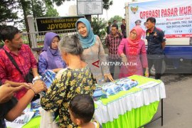 Operasi Pasar Beras Cegah Harga Naik (Video)