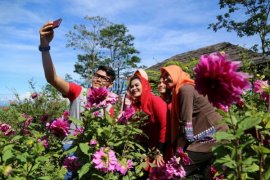 Puti Guntur Komitmen Kembangkan Wisata Jatim