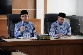 Kecamatan/Desa di Banyuwangi Diminta Perkuat Sinergi Atasi Kemiskinan Terintegrasi