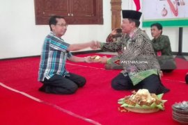 Wabup Madiun Minta Wartawan Ikut Cerdaskan Masyarakat