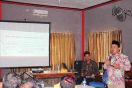 Panwaslu sosialisasi pengawasan Pilgubsu
