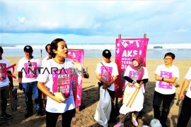 Selebritis-Aktivis Deklarasikan Indonesia Bebas Sampah