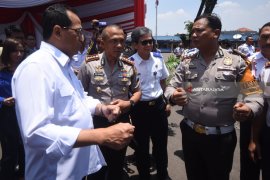 Kemenhub Janjikan Subsidi Uji Kir Taksi Daring