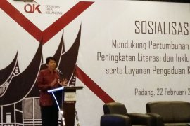 OJK targetkan 75 persen penduduk dewasa akses keuangan