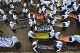 Permainan Tradisional Kain Sarung