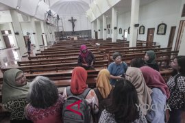 SRIKANDI LINTAS IMAN KINJUNGI GEREJA BEDOG Page 1 Small