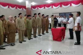 40 pejabat administrator dilantik