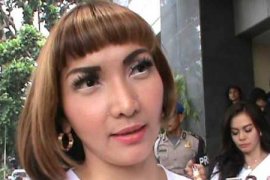 Pemasok sabu pada artis Roro Fitria masih diburu polisi