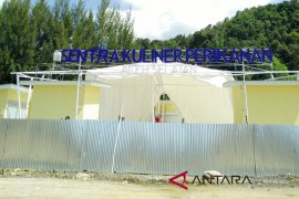 Pusat kuliner perikanan Aceh Selatan ambruk