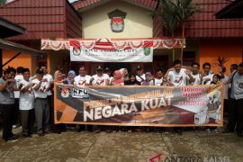 KPU Karangasem laksanakan "coklit" pengungsi Gunung Agung