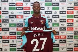 Patrice Evra balik ke Liga Inggris