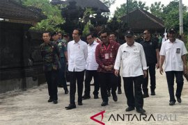 Presiden Jokowi berharap padat karya dongkrak daya beli (video)